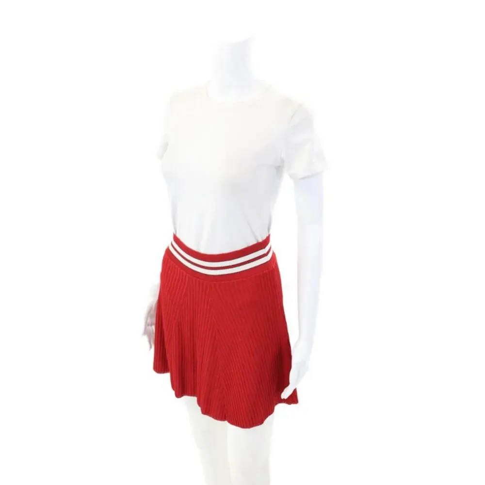 Nervure Women's Elastic Waist Pull-On Unlined Flare Mini Skirt Red Size M